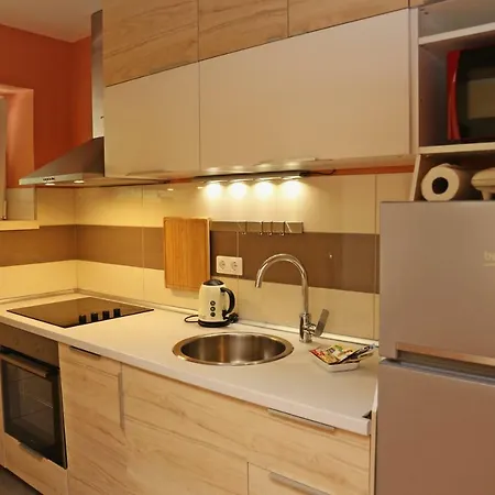 Dado Apartmán