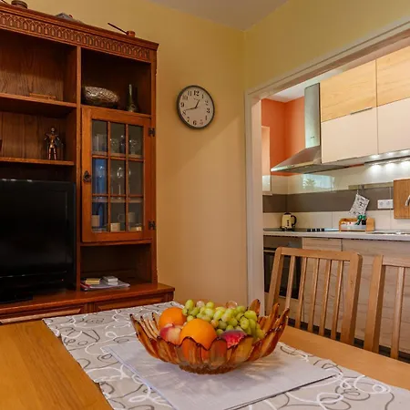 Apartment Dado